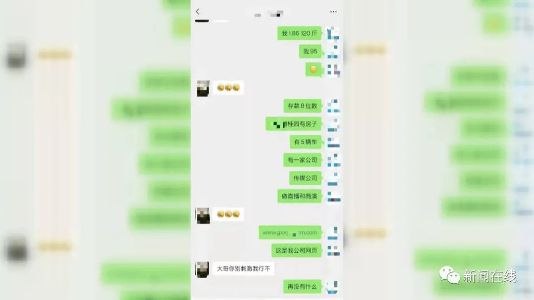 DƬ